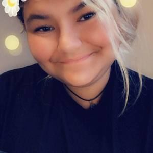 Meet your Posher, Francesca